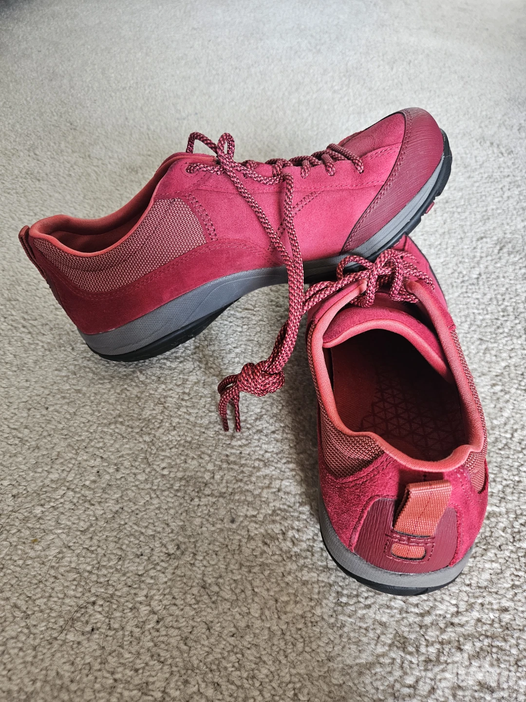 Dansko Waterproof Sneakers - Size 40 - photo 2
