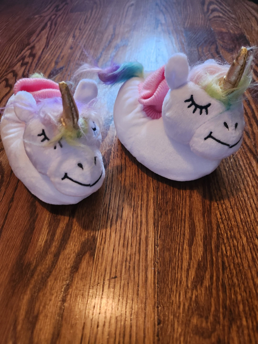 Unicorn Slippers Size 5-6