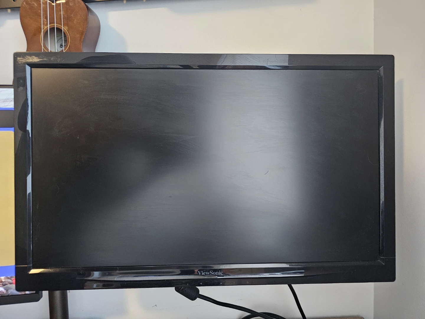 Dual ViewSonic VA2446M-LED 24" Monitor