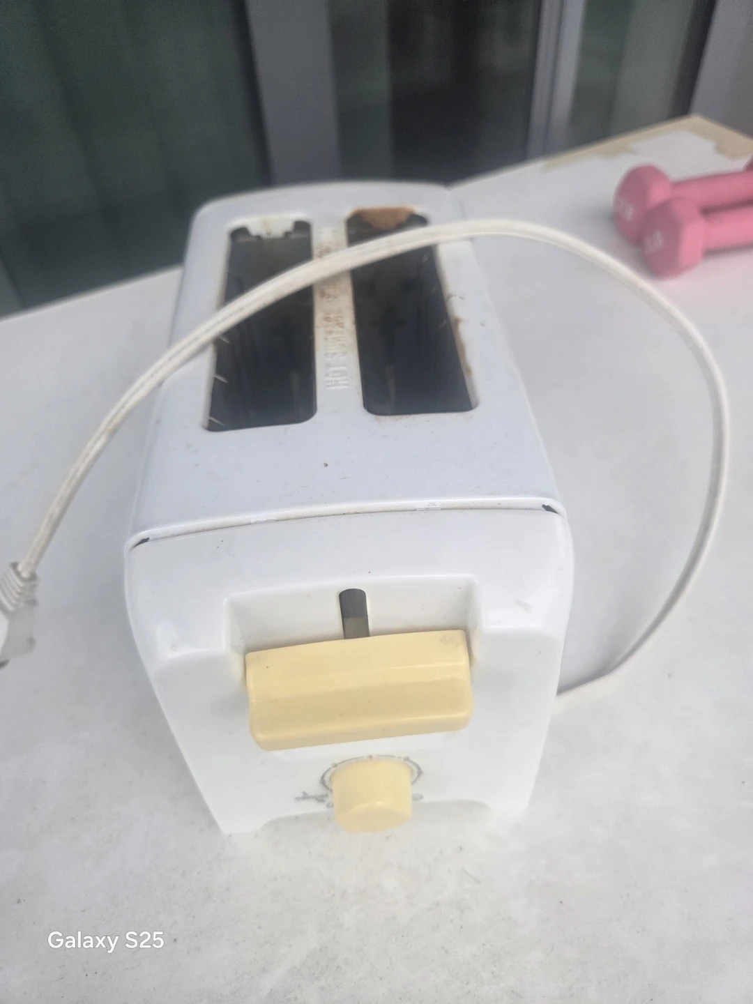 White 2-Slice Toaster - photo 2