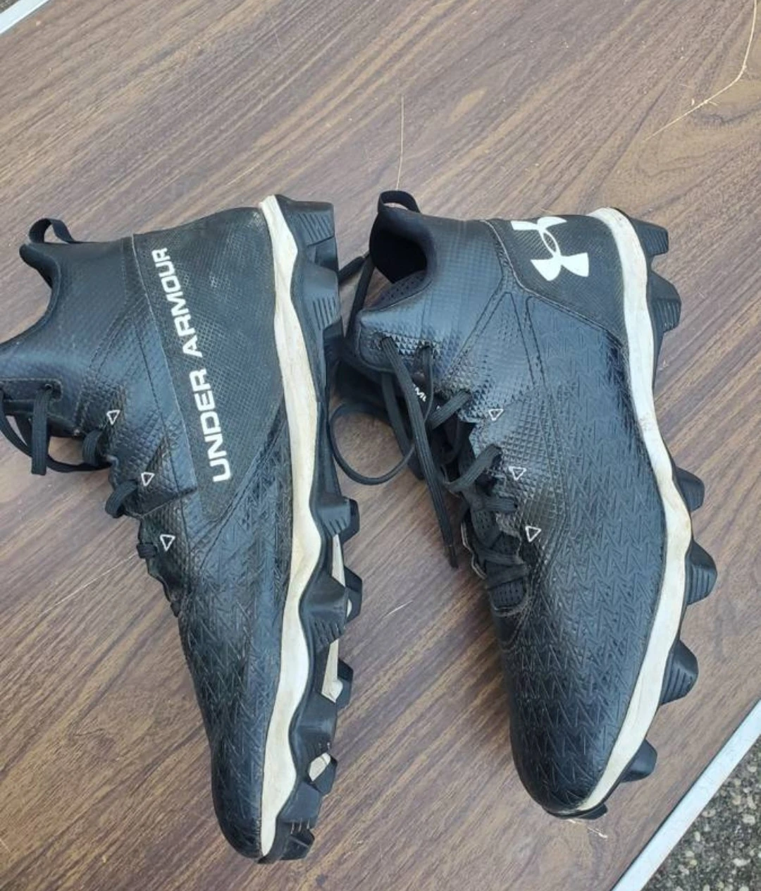 Mens under armour cleats  size 12