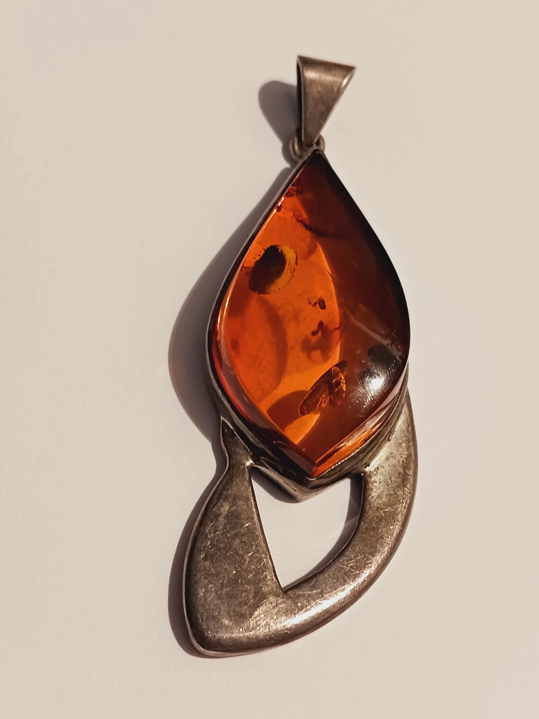 Gorgeous Sterling Silver 925 Baltic Amber Abstract Pendant - photo 2