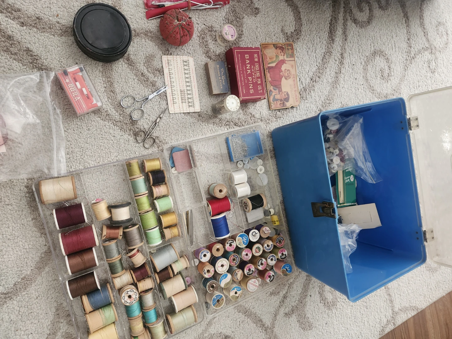 Sewing Kit with Assorted Threads and Accessories - photo 3