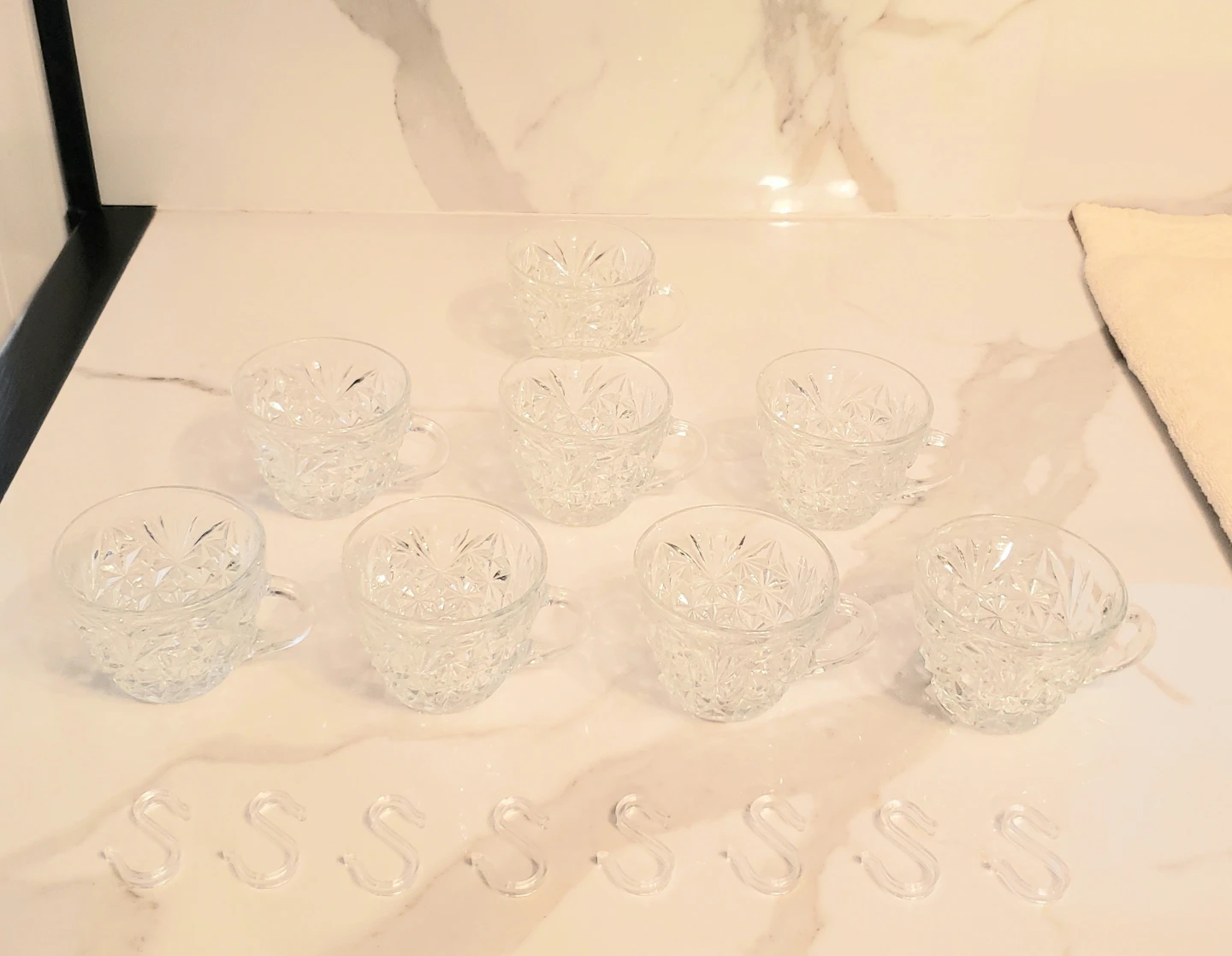 New Set 8 Glass Cups w 8 S-Hooks $5 for All - photo 2