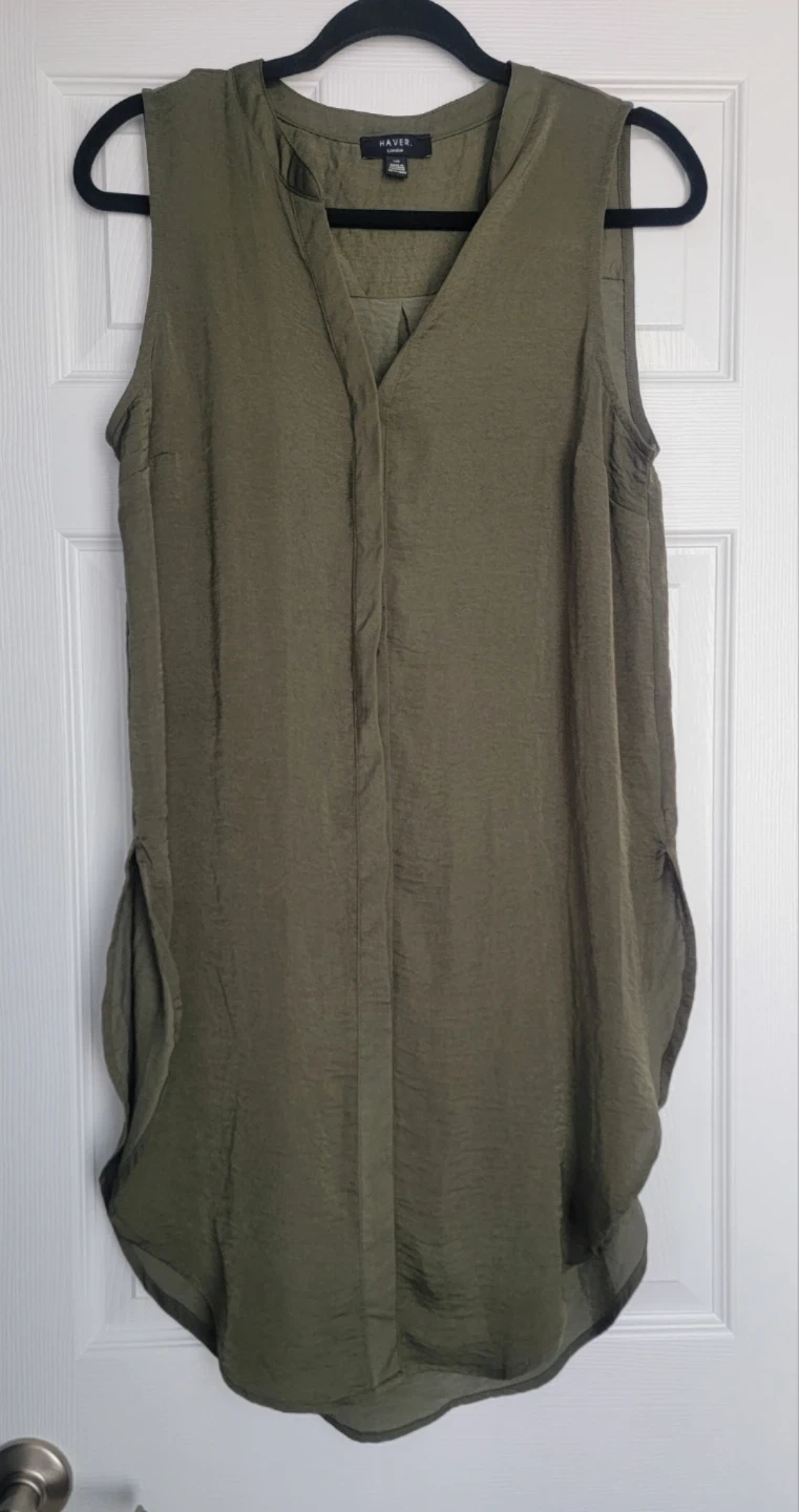 Haven Sleeveless V-Neck Tunic Top
