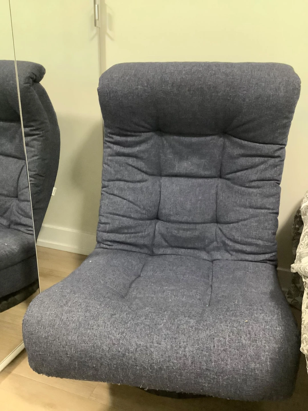 Reclining Gaming/Floor Chair