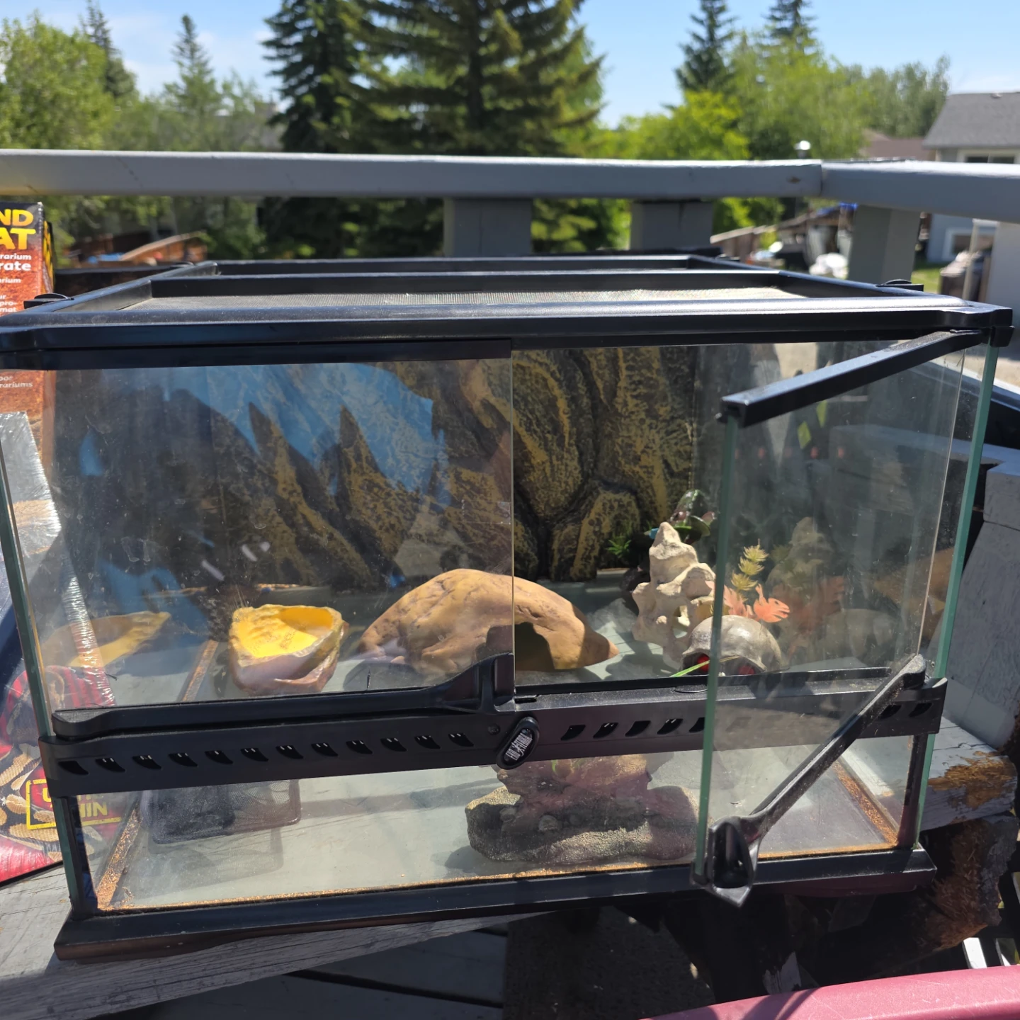 Exo Terra Small Terrarium Heat Mat and LED Light