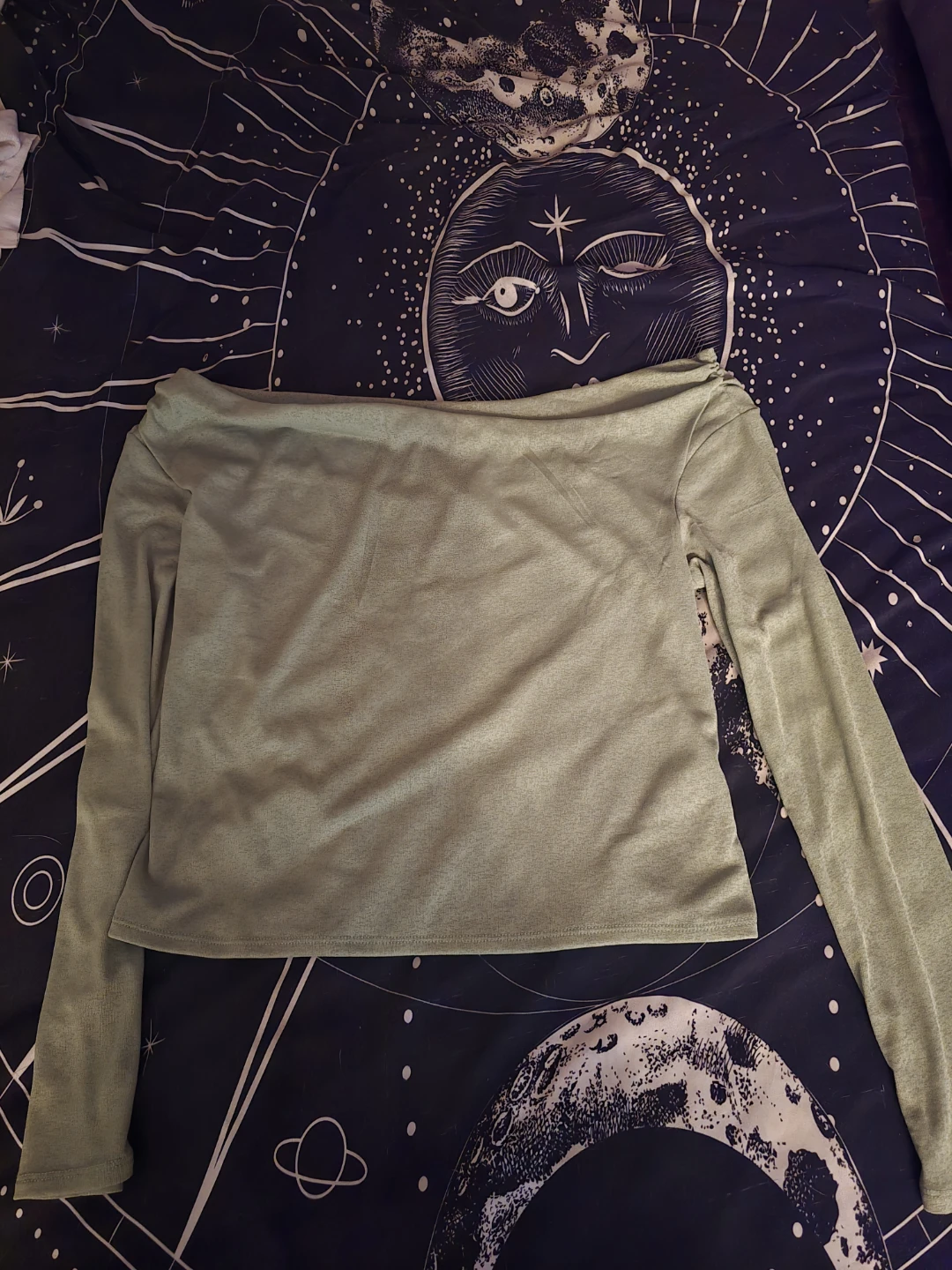 Off-the-shoulder long-sleeve top - photo 3