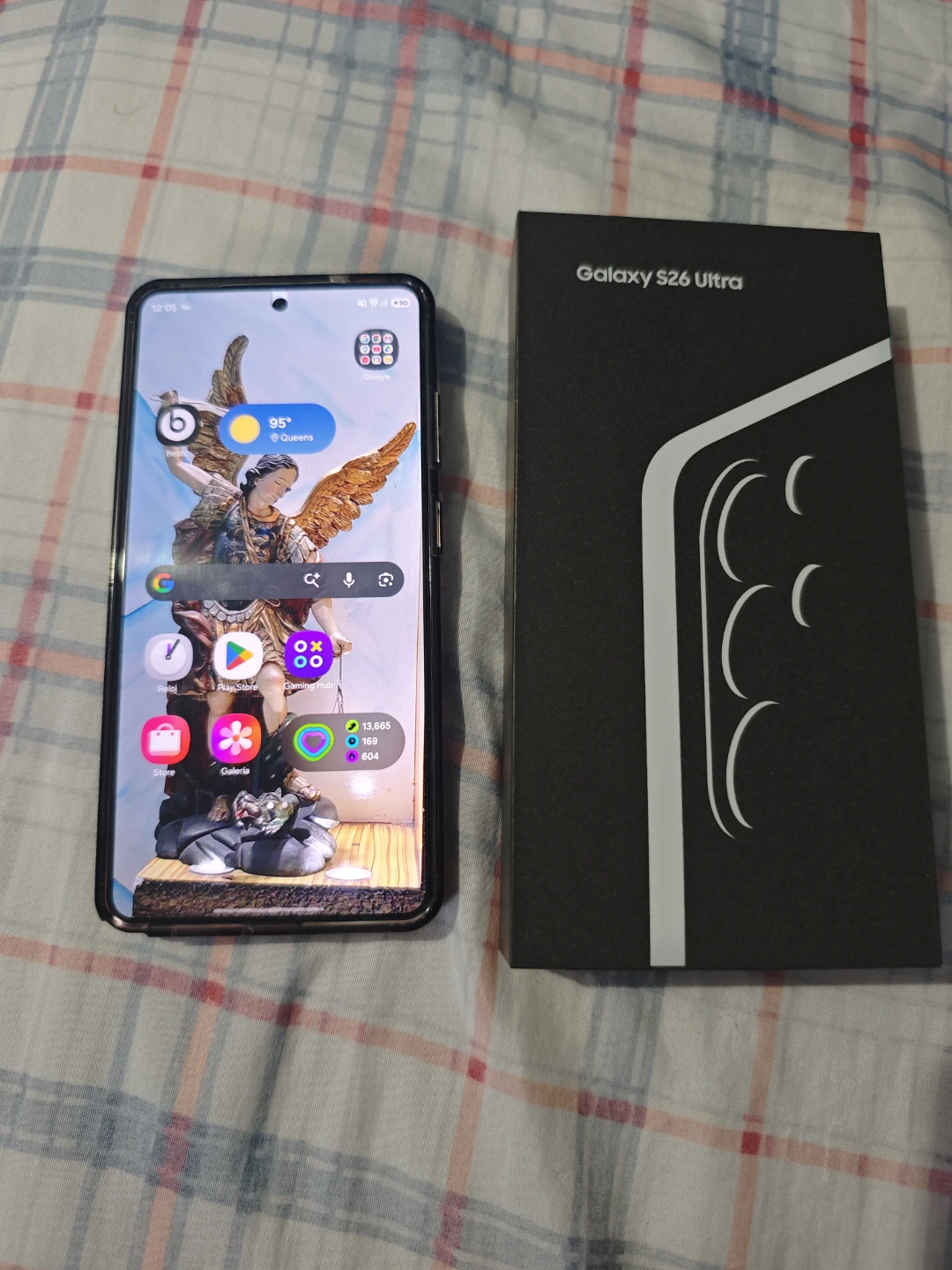 Samsung Galaxy S26 Ultra Smartphone with Box - photo 2