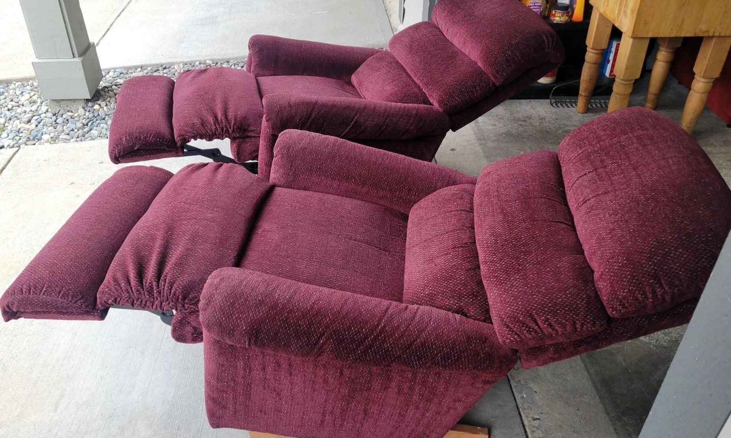 2x Burgundy LaZBoy Brand Rocker Recliners (FREE DELIVERY) - photo 2