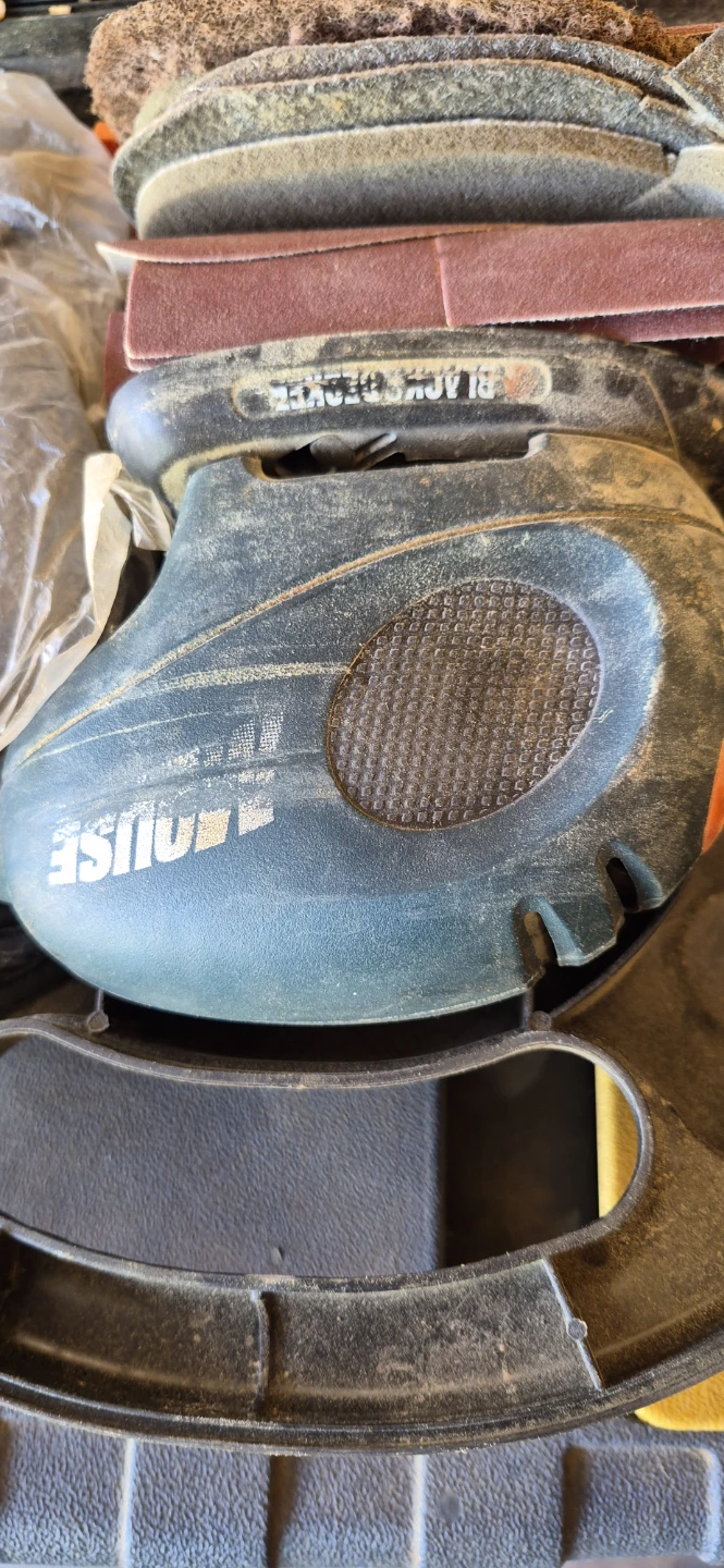 Black & Decker Mouse Detail Sander - photo 2
