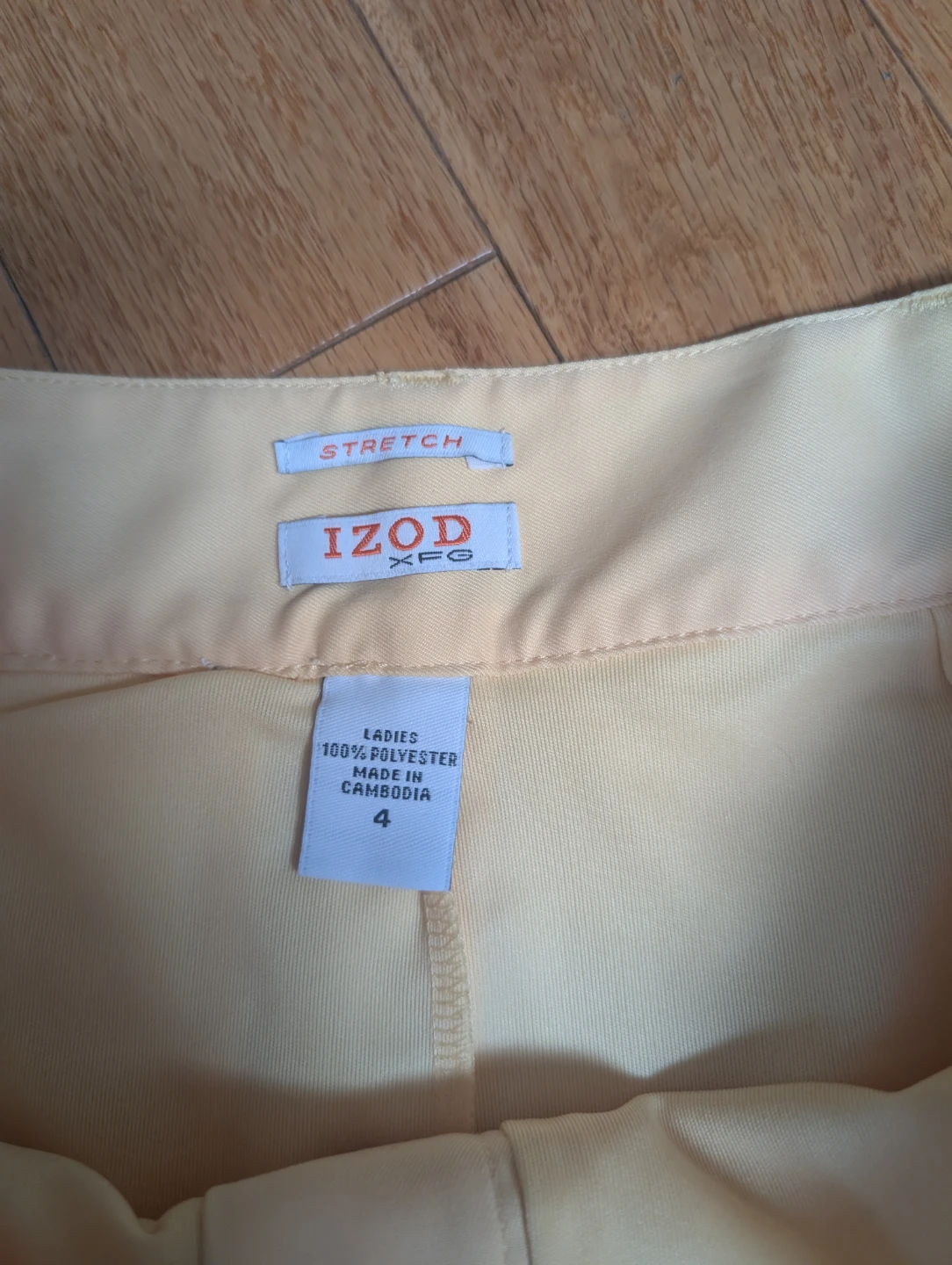 Women's IZOD Yellow Skort with Floral Embroidery - photo 4
