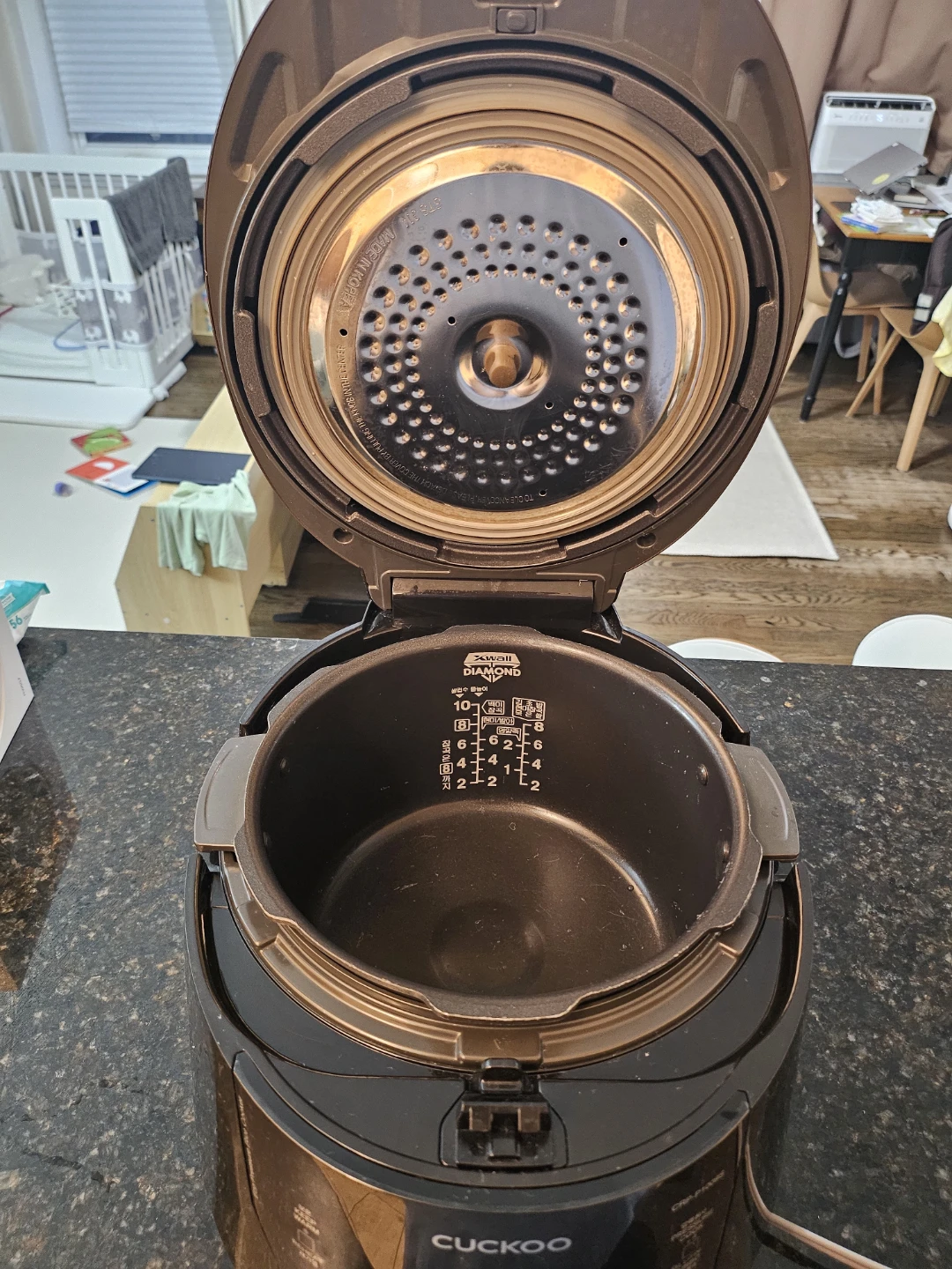 Cuckoo CRP-P1009S 10-Cup Pressure Rice Cooker - photo 5