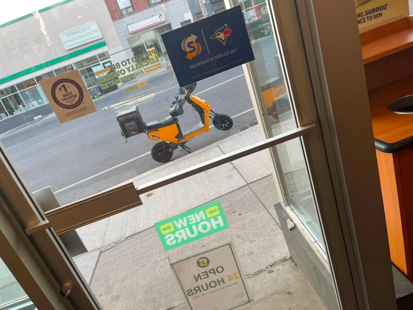 Red Electric Scooter with Delivery Box - photo 4