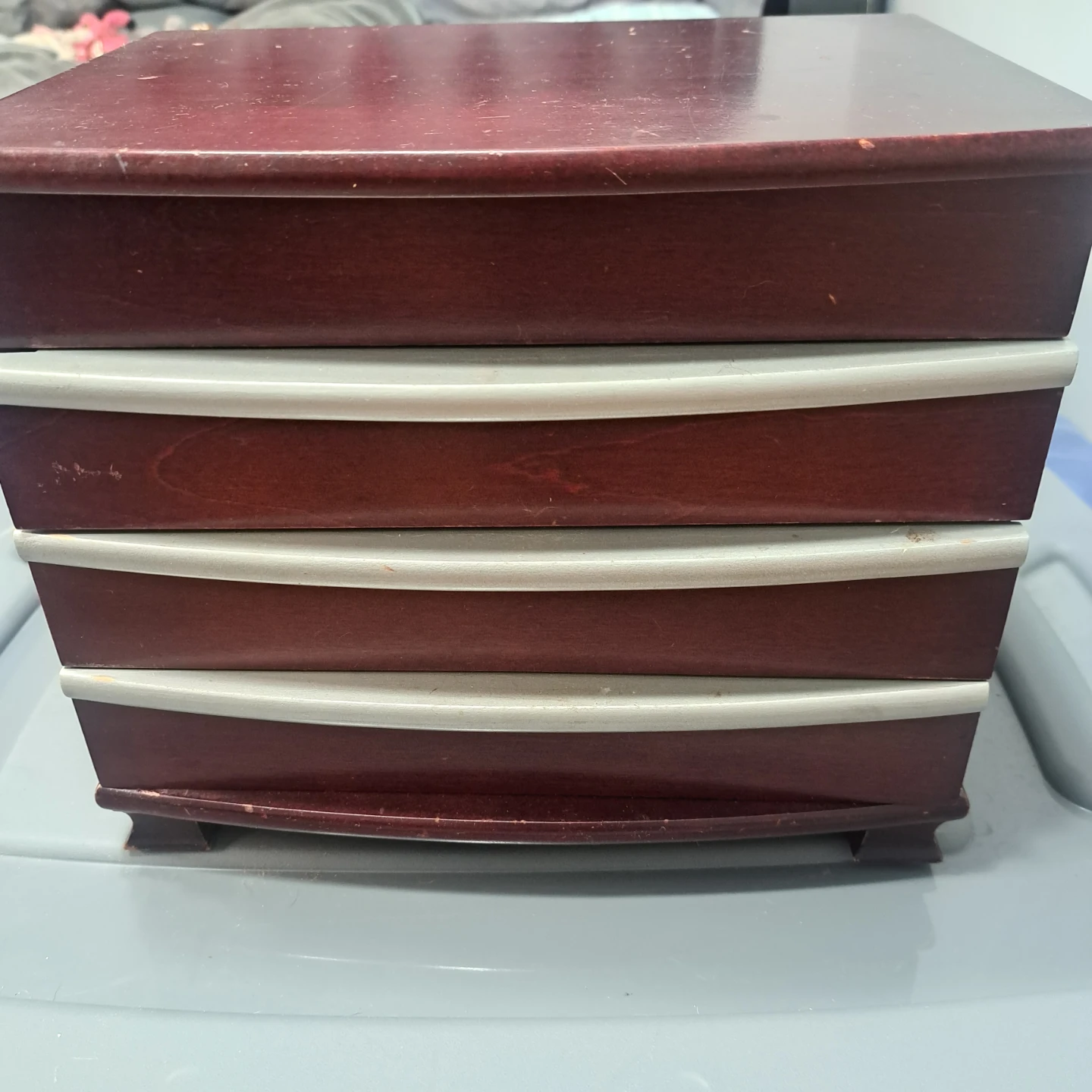 Wooden Jewellery Box with Mirror - photo 2