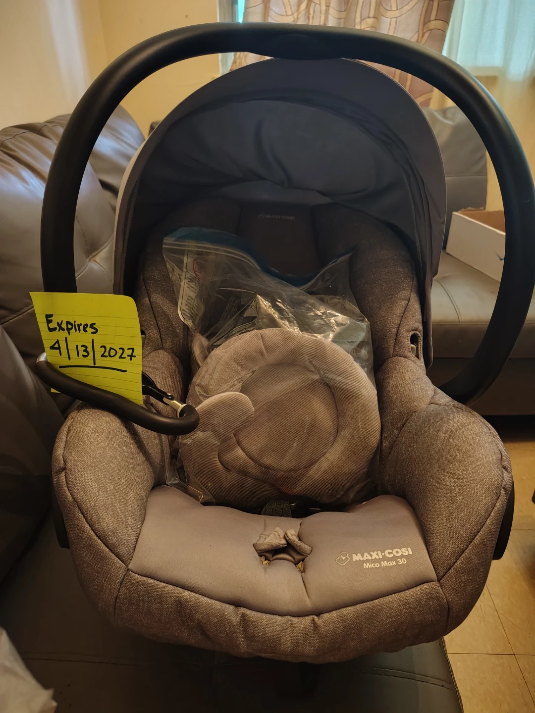 Maxi-Cosi 30 - Mico Max 30 Infant - Child Carseat **Brand New** - photo 3