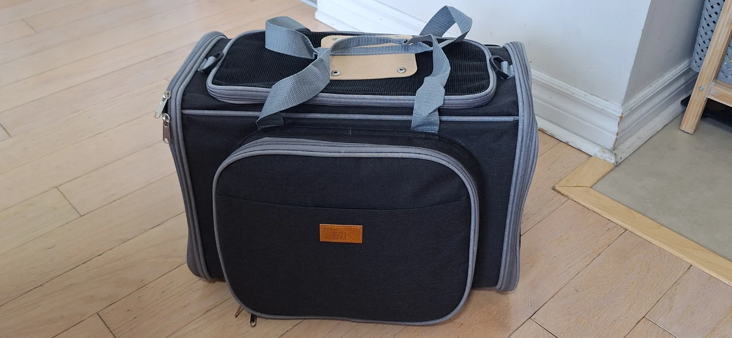 Expandable Pet Carrier Bag - photo 2