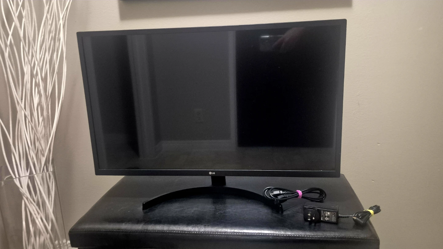 LG 32" HDR 10 FHD Monitor