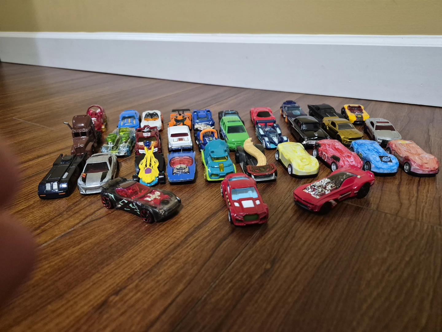 Hot Wheels Toy Car Lot & Track Playsets