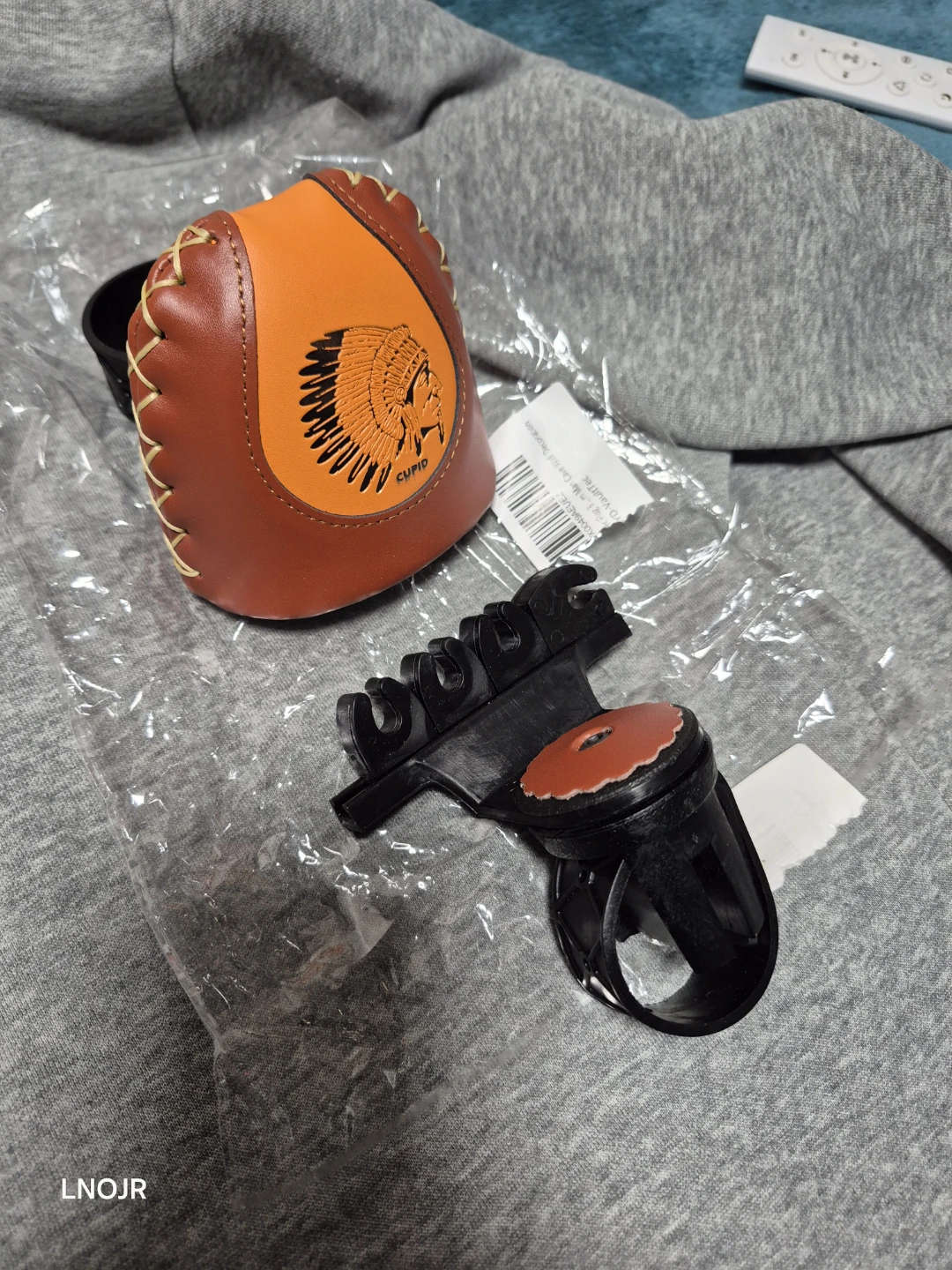 BAFOVY Arrow Quiver Quick Release System for 4 Arrows - photo 5