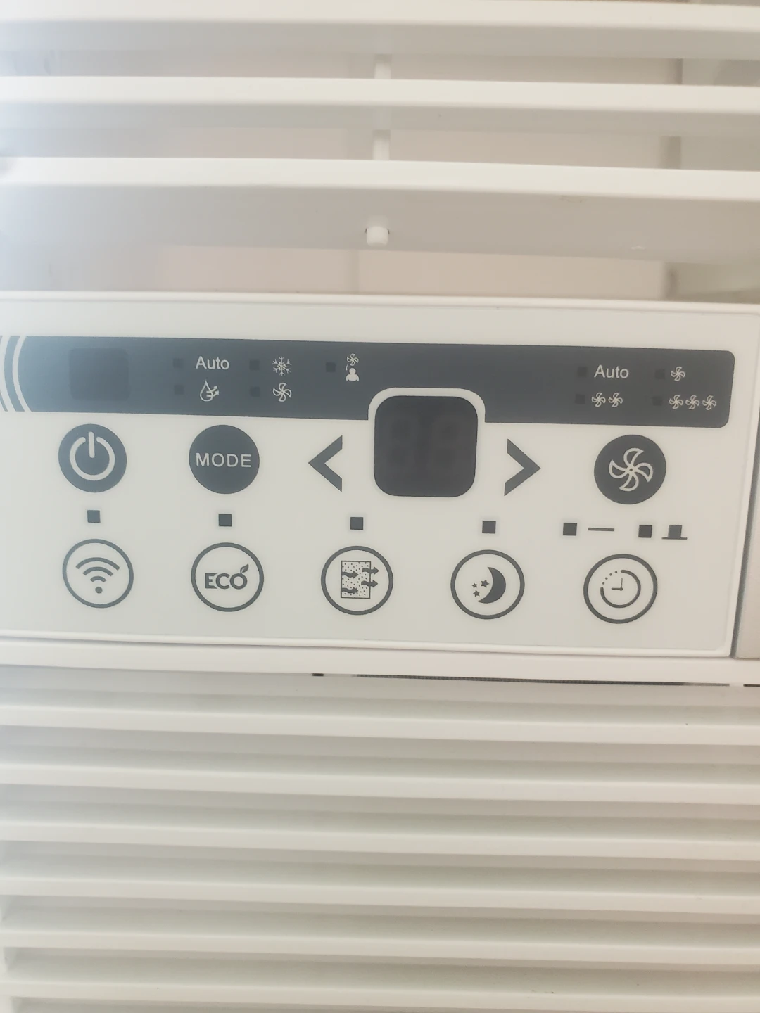 Danby Window Air Conditioner - photo 3