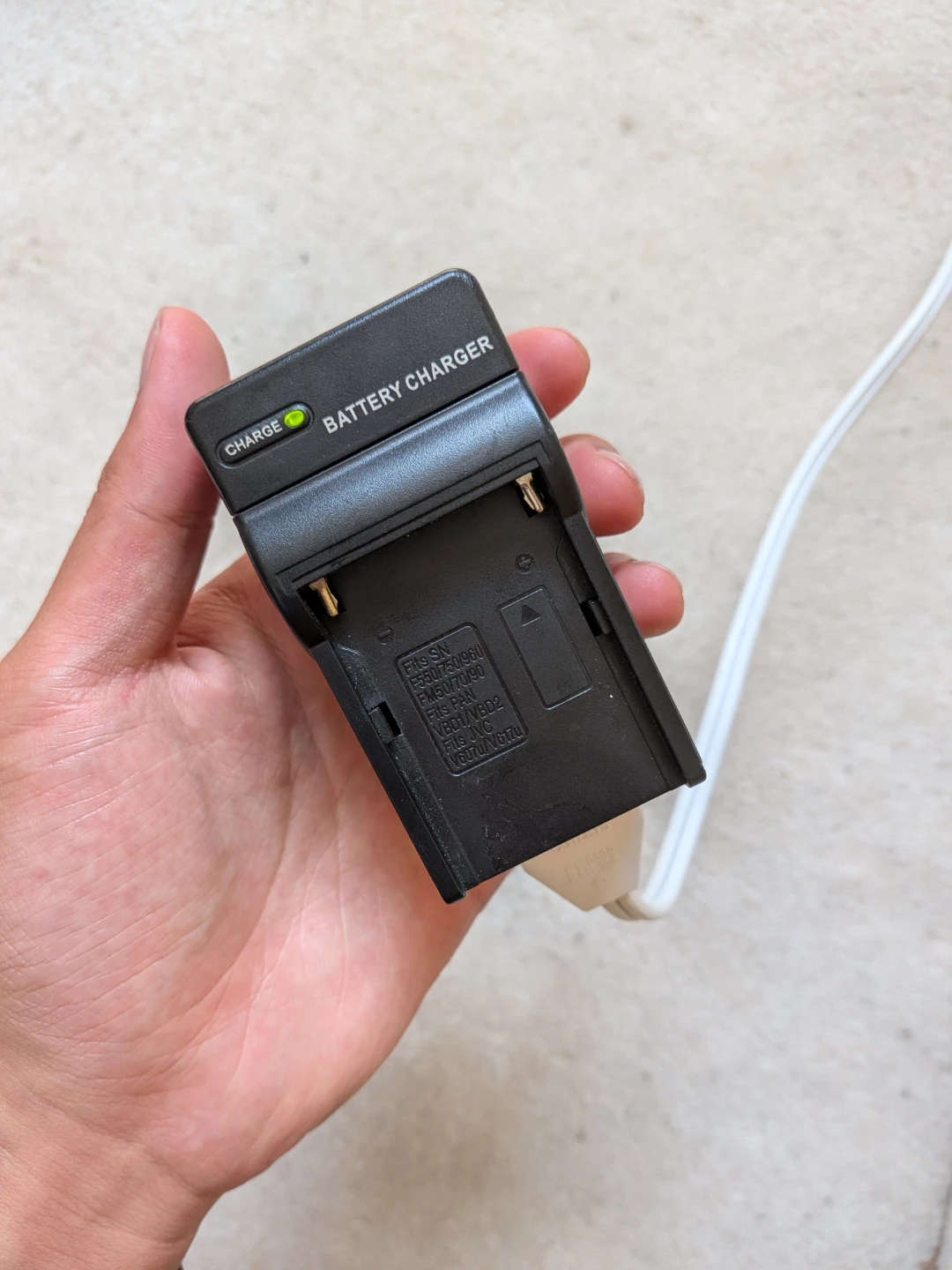 Universal battery charger