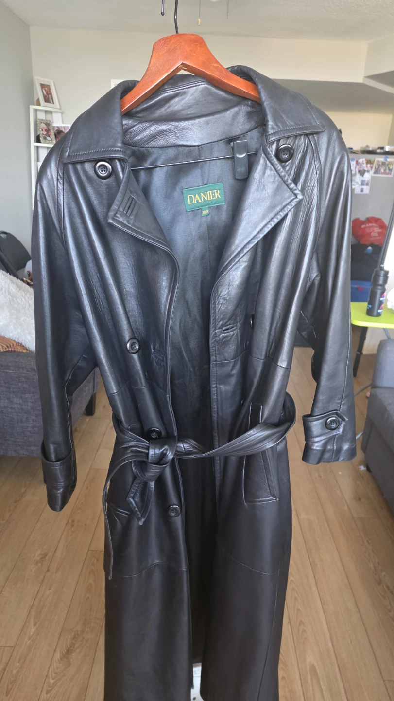 Vintage Daniel leather trench coat XS