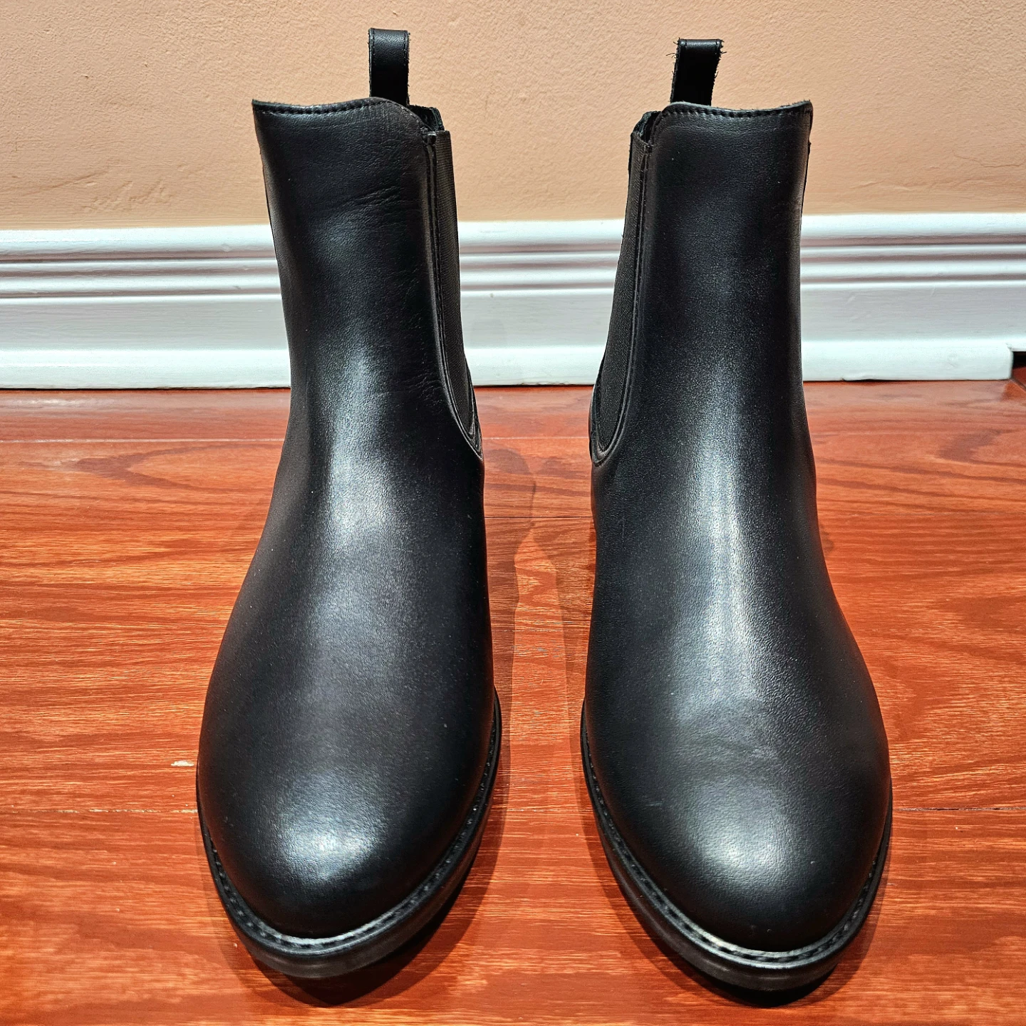 Thursday Boot Company Size 7.5 Women's Duchess Chelsea Boots - photo 3