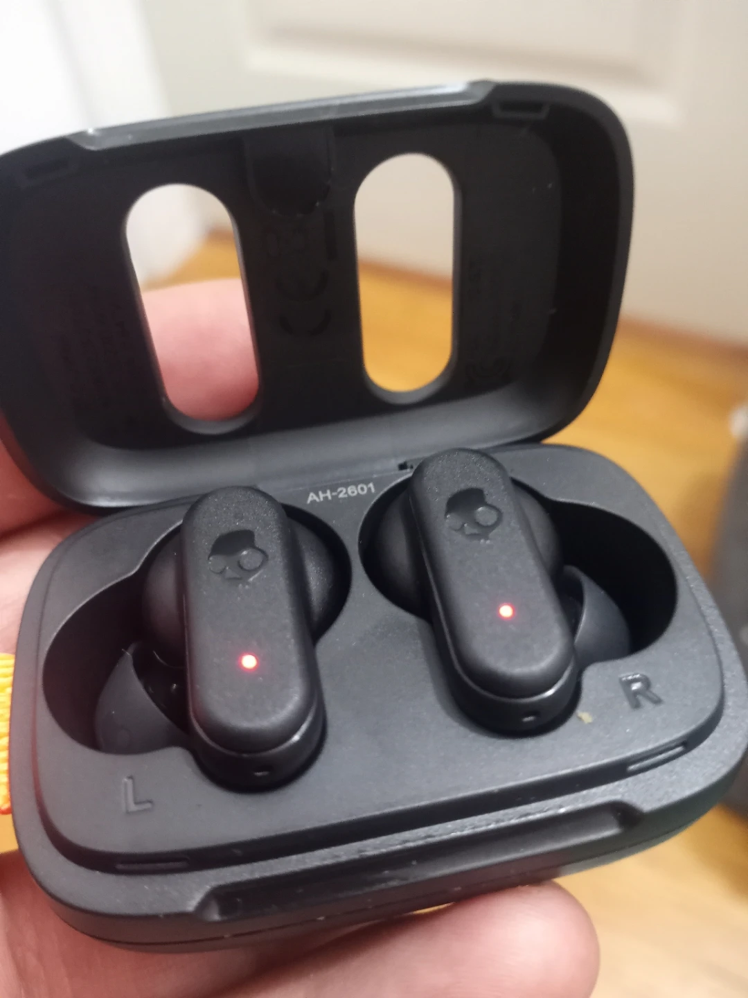 True Wireless Earbuds - photo 3