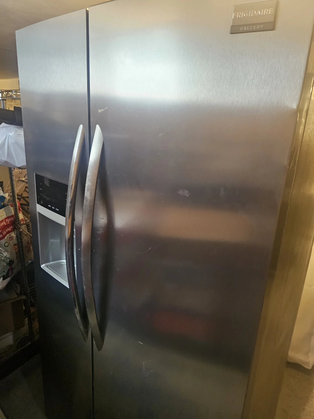 Frigidaire Refrigerator, Whirlpool Wash&Dry, Serta Mattress - photo 4