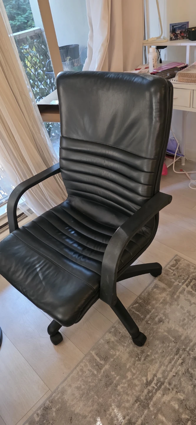 Black Faux Leather Office Chair - photo 3