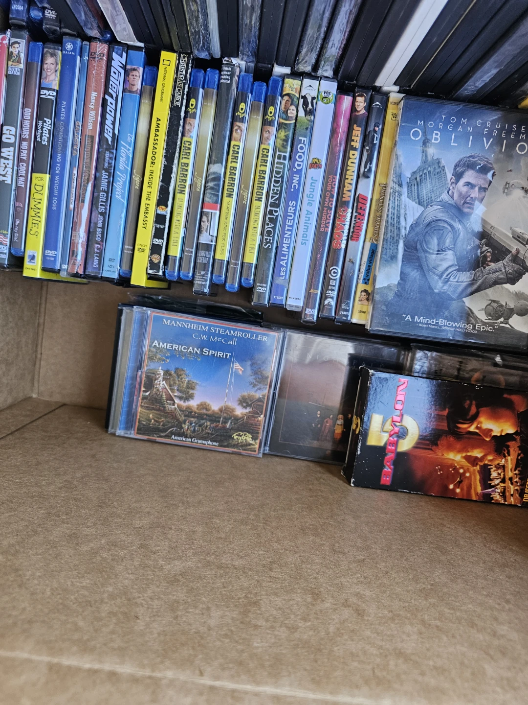 135 Assorted Dvds / CDs - photo 4