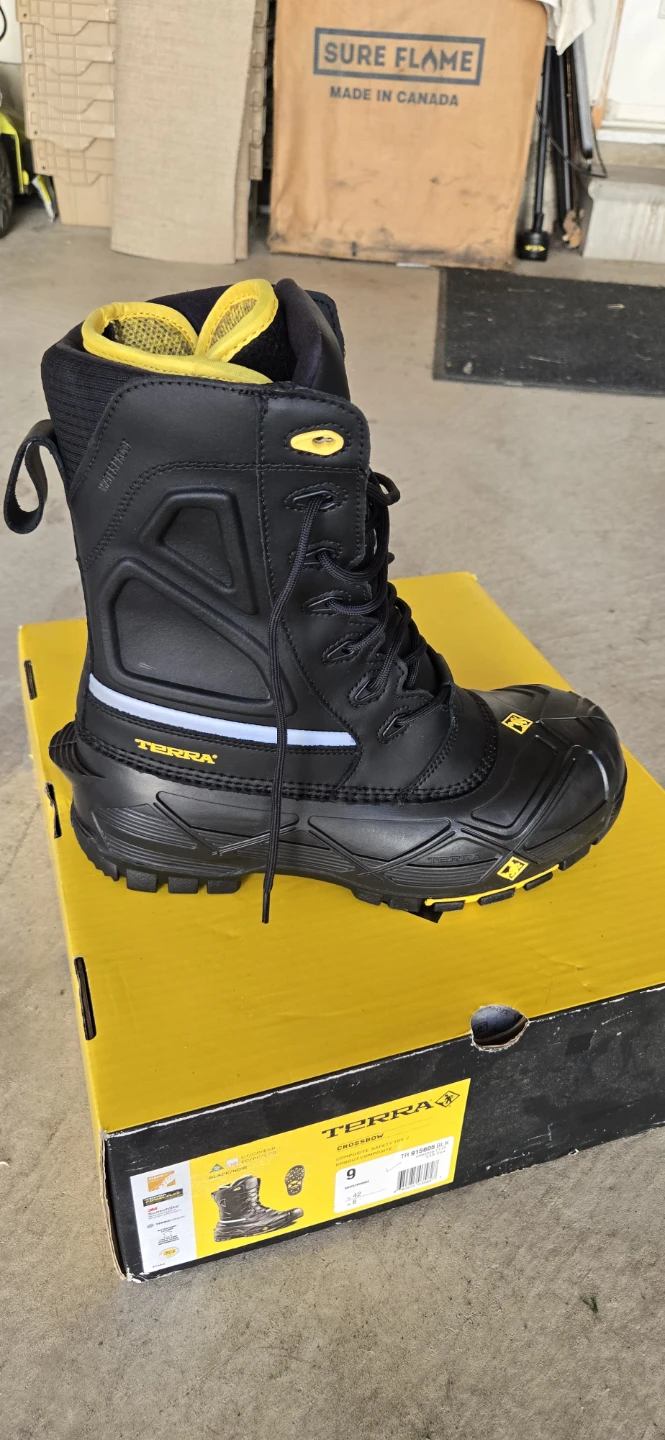 New Terra Crossbow Composite Safety Toe Boots