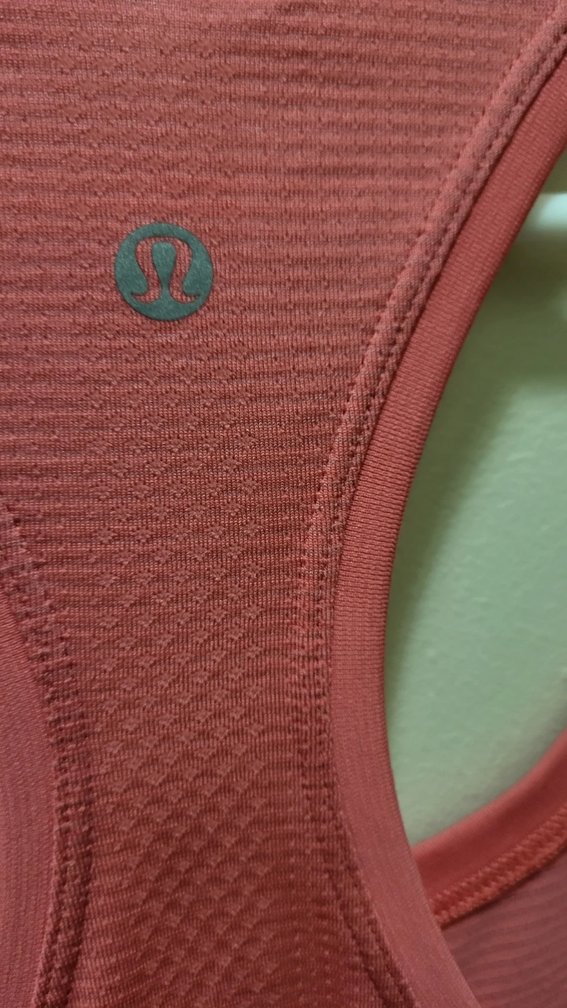Lululemon Tank Top - Coral - photo 3