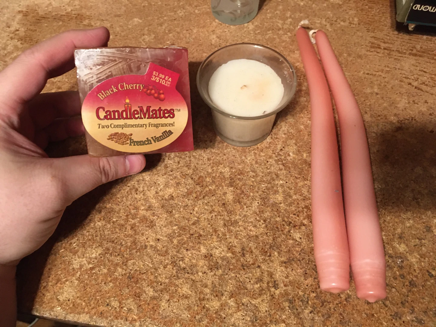 LOT OF CANDLES & CANDLE HOLDERS YANKEE CANDLE SOME SCENTED - photo 5