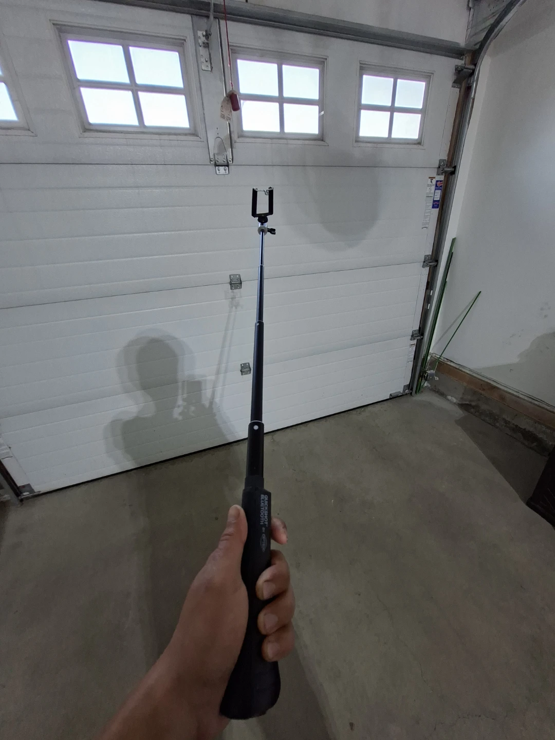 Bluetooth Selfie Stick for Phone - photo 3