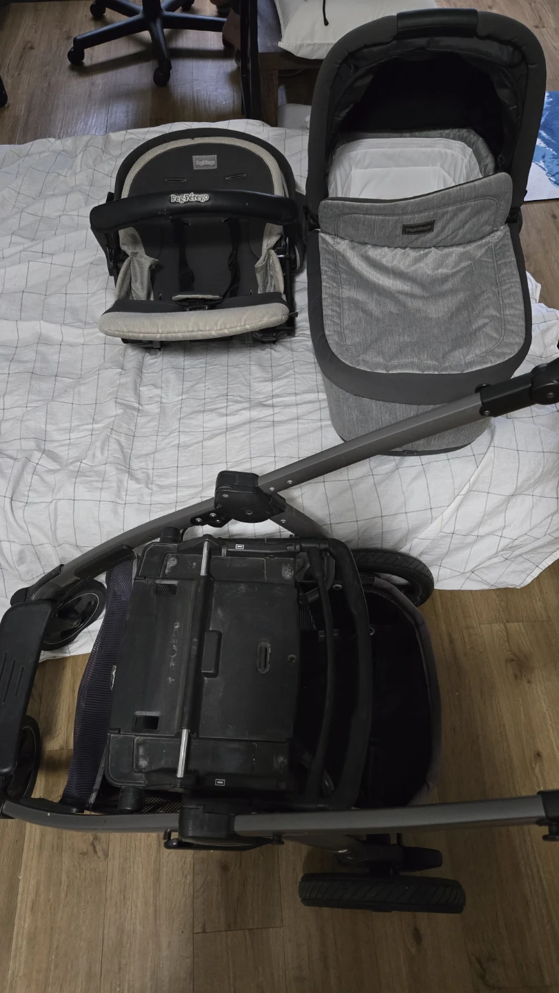 Peg Perego Baby Stroller with Bassinet - photo 4