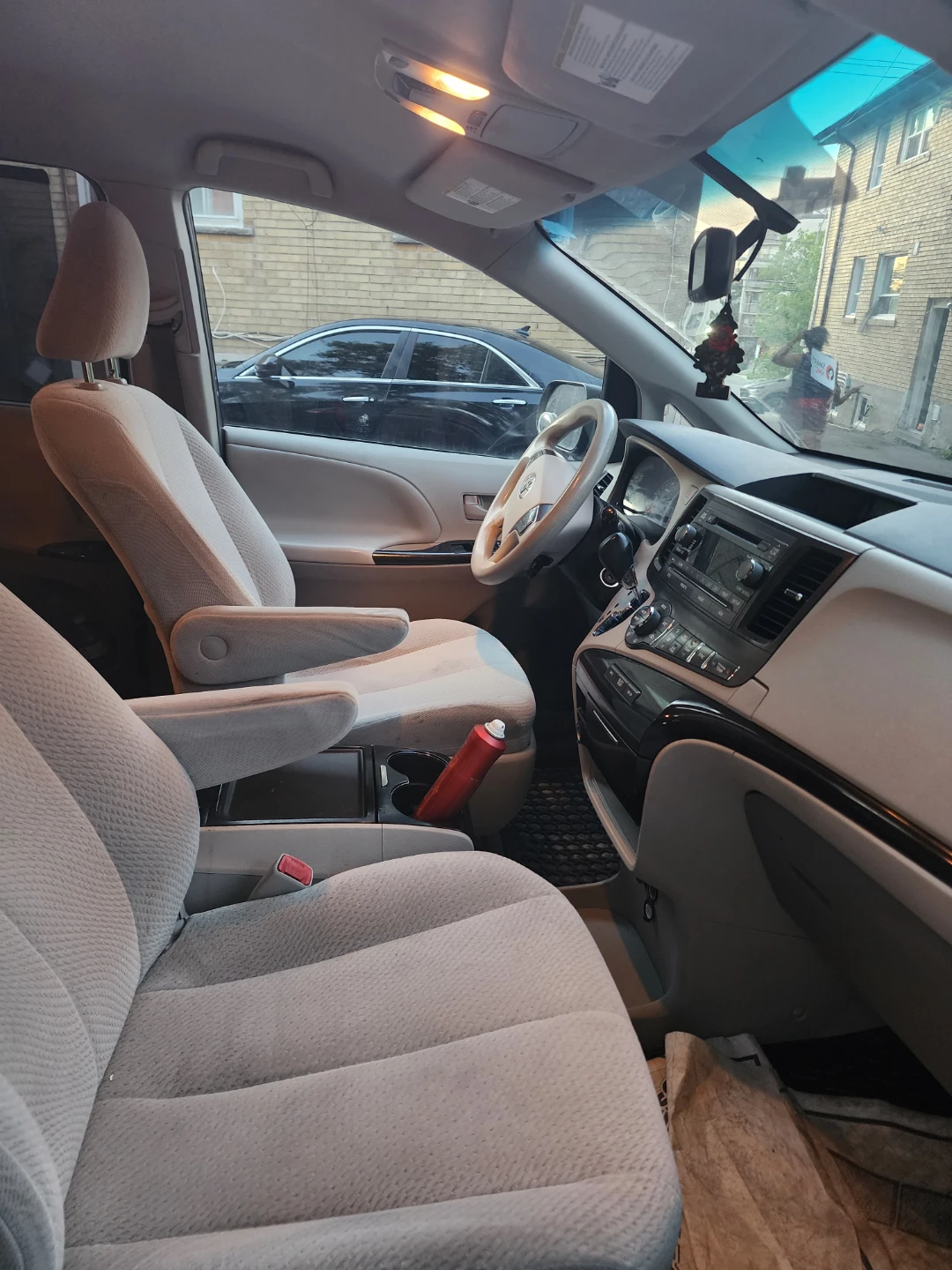 Toyota Sienna 2014 - photo 5