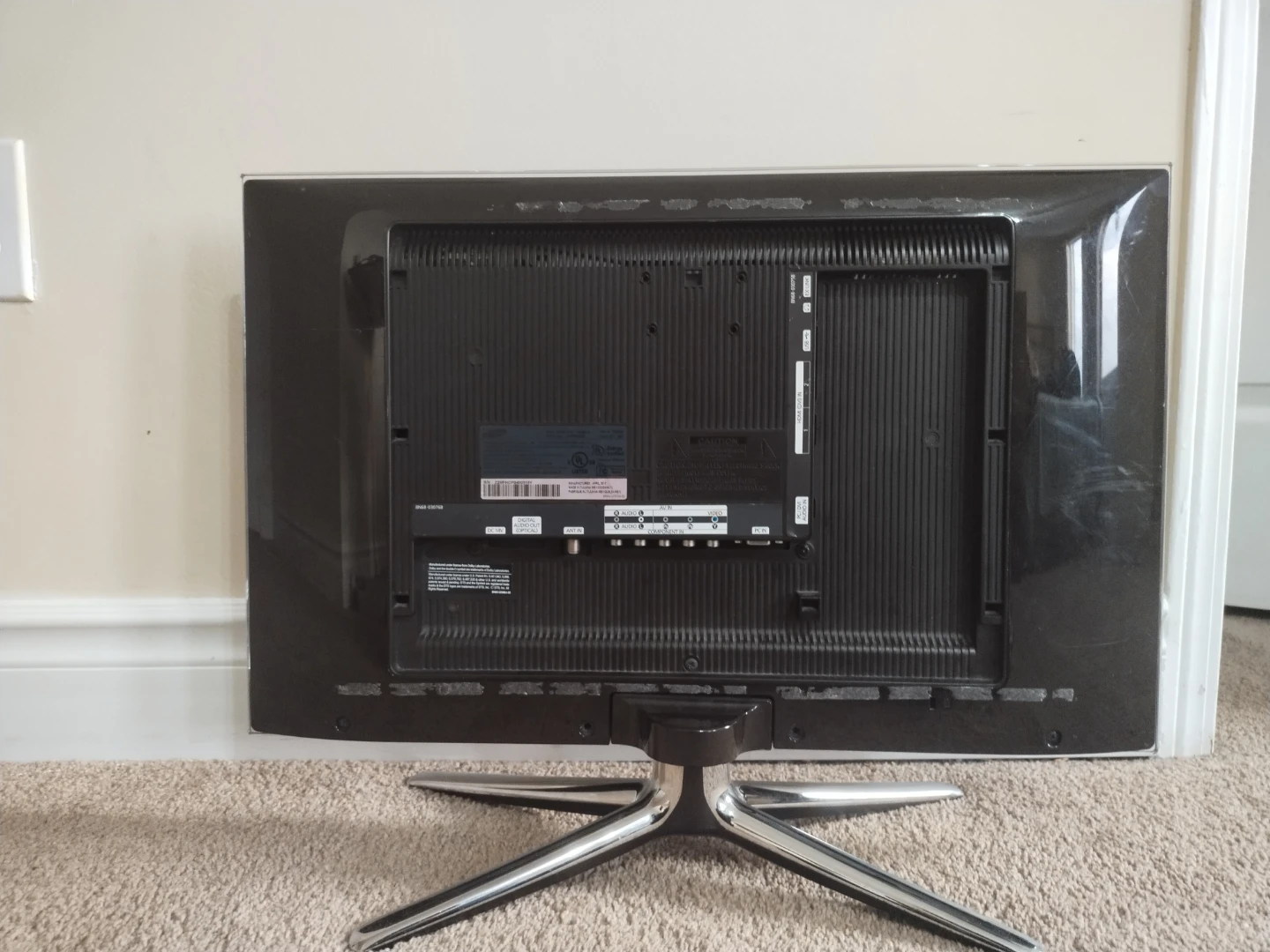 Samsung 24-inch Monitor - photo 4
