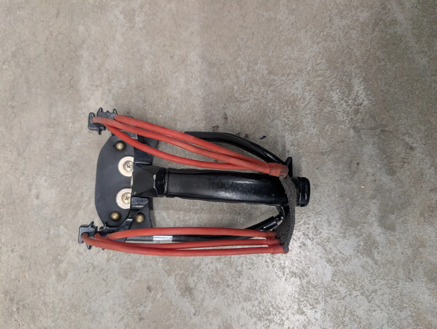 Black Slingshot with Red Bands - photo 4