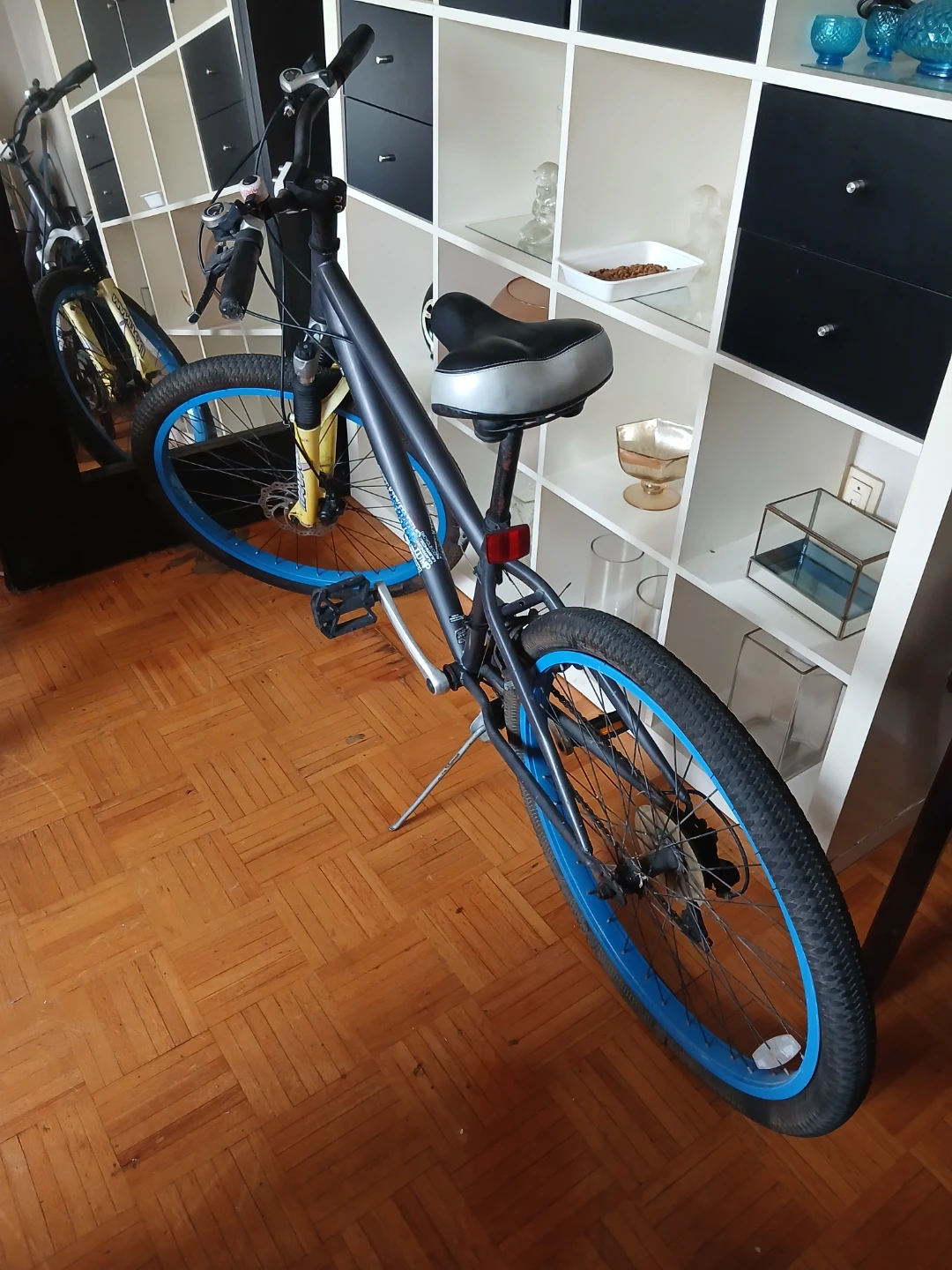 Schwinn Bicycle with Manitou Front Fork