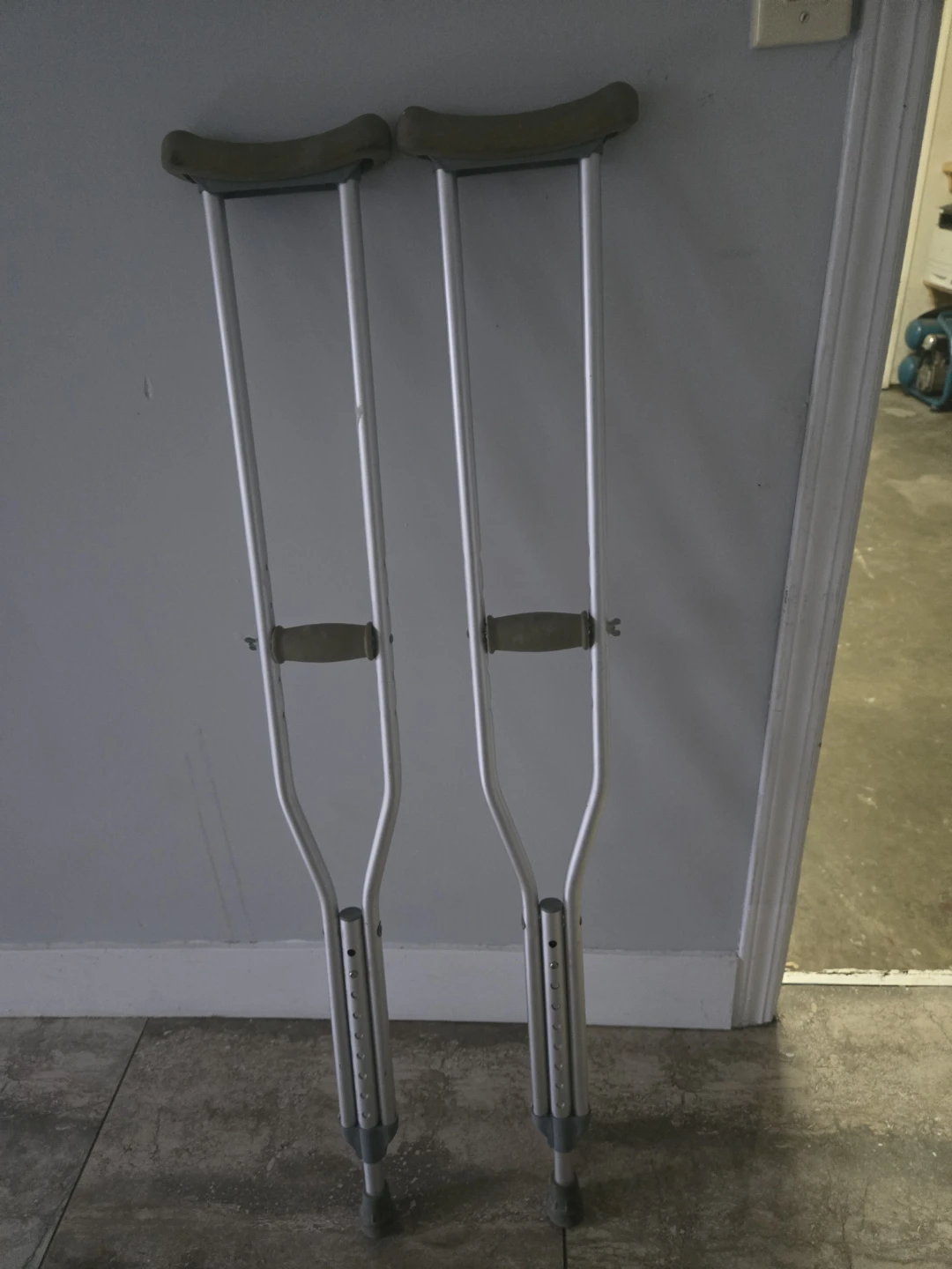 Pair of Aluminum Crutches