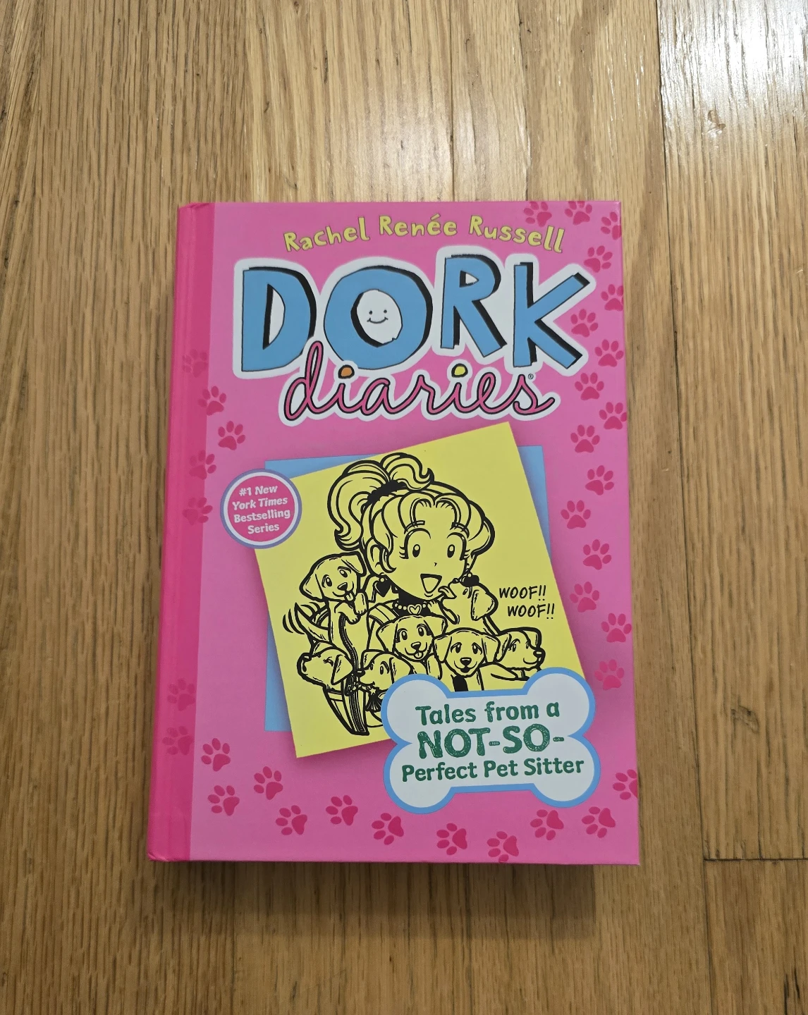 Dork Diaries: Tales from a Not-So-Perfect Pet Sitter Book