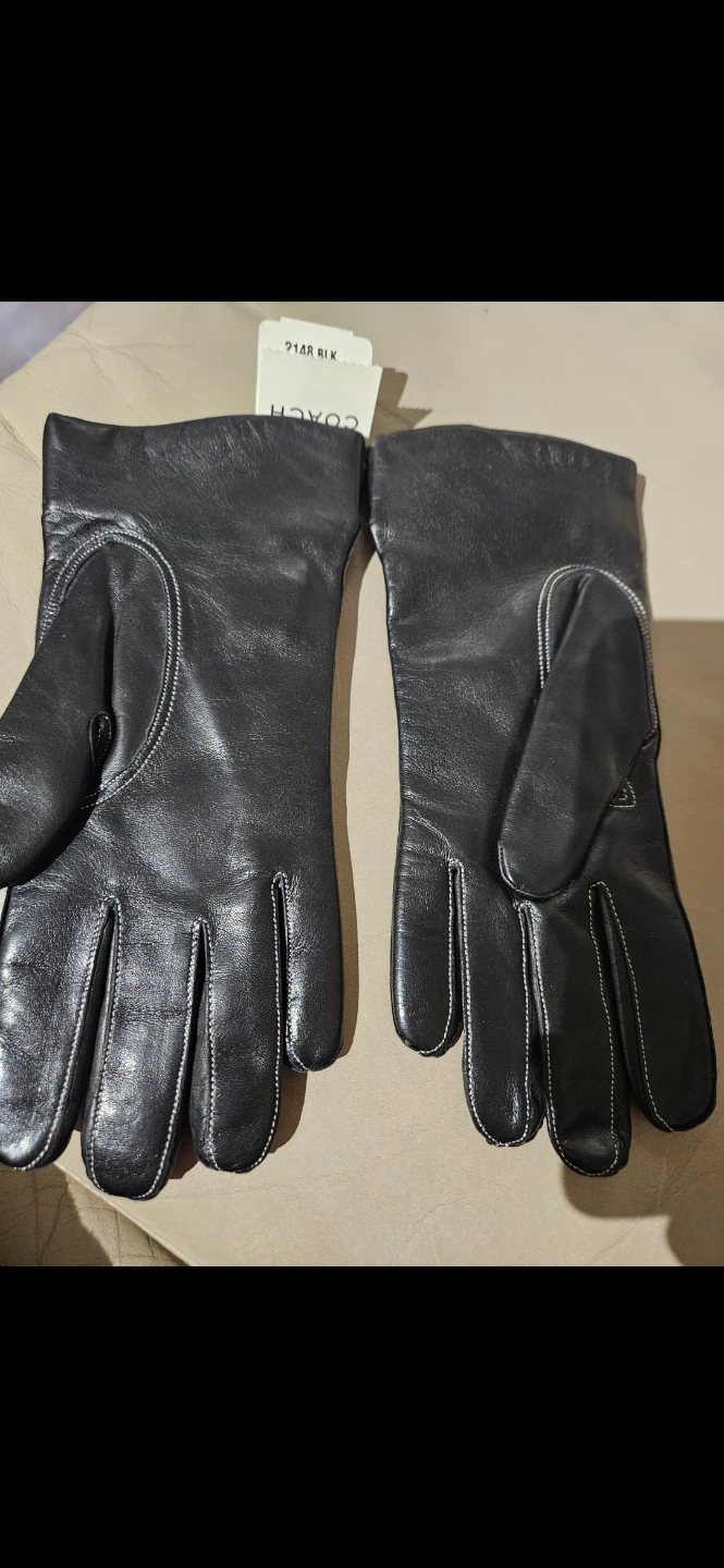 Coach Black Leather Gloves with Buckle Detail - photo 2