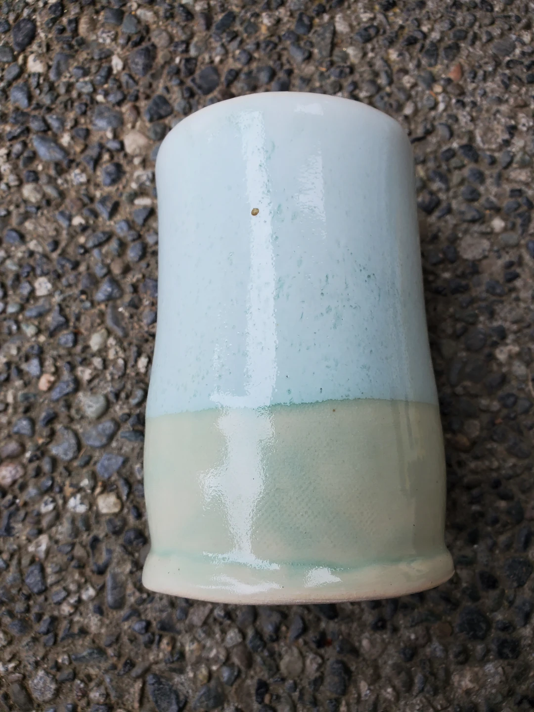 4 Ceramic Non Handle Mugs. - photo 3