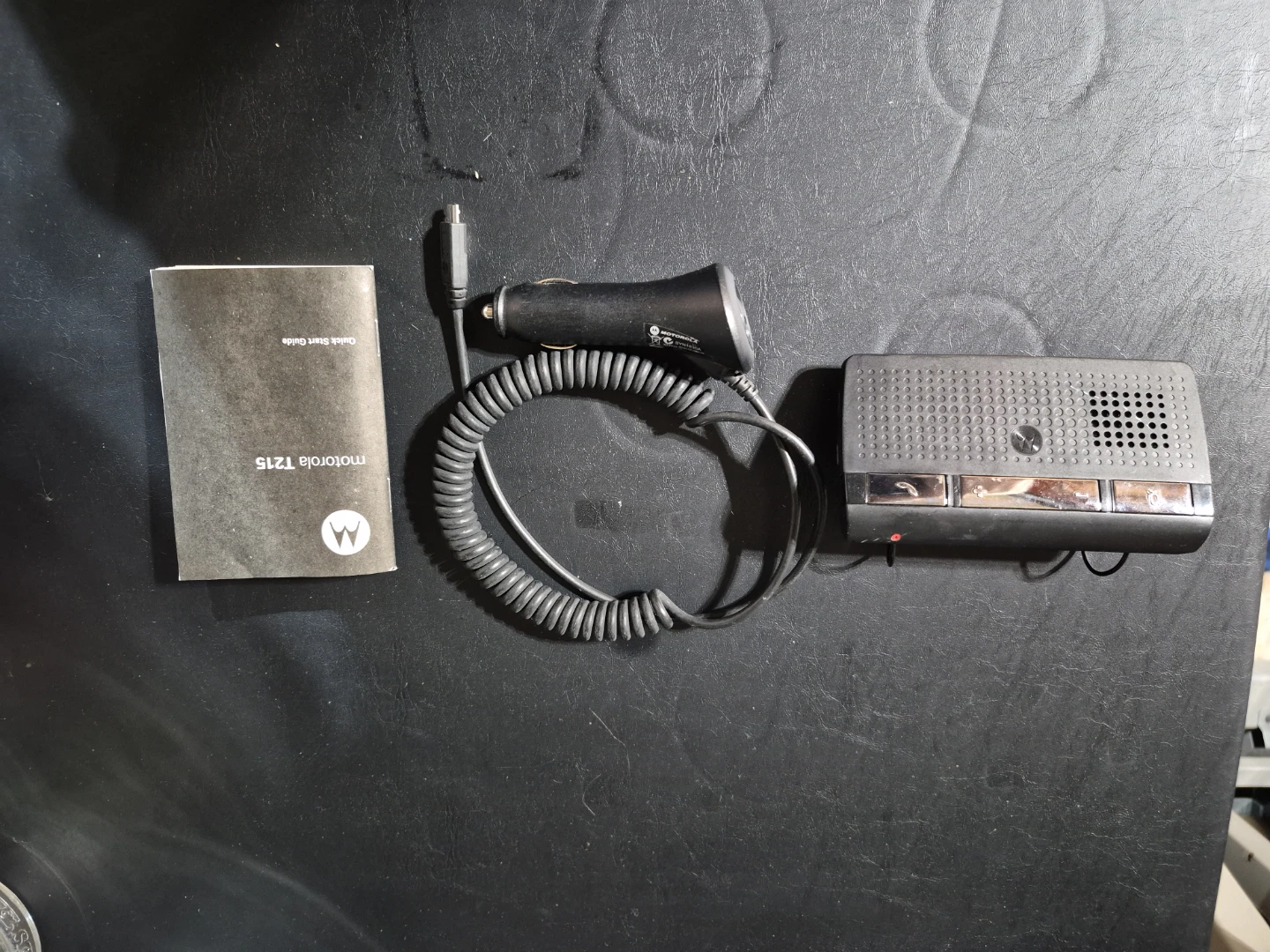 Motorola T215 Bluetooth Hands-Free Speaker – Complete in Box - photo 2