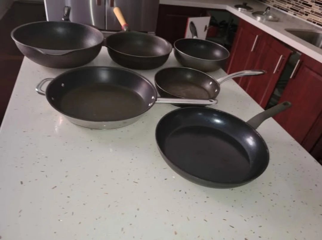 $10 each Frying Pan or Wok - photo 4
