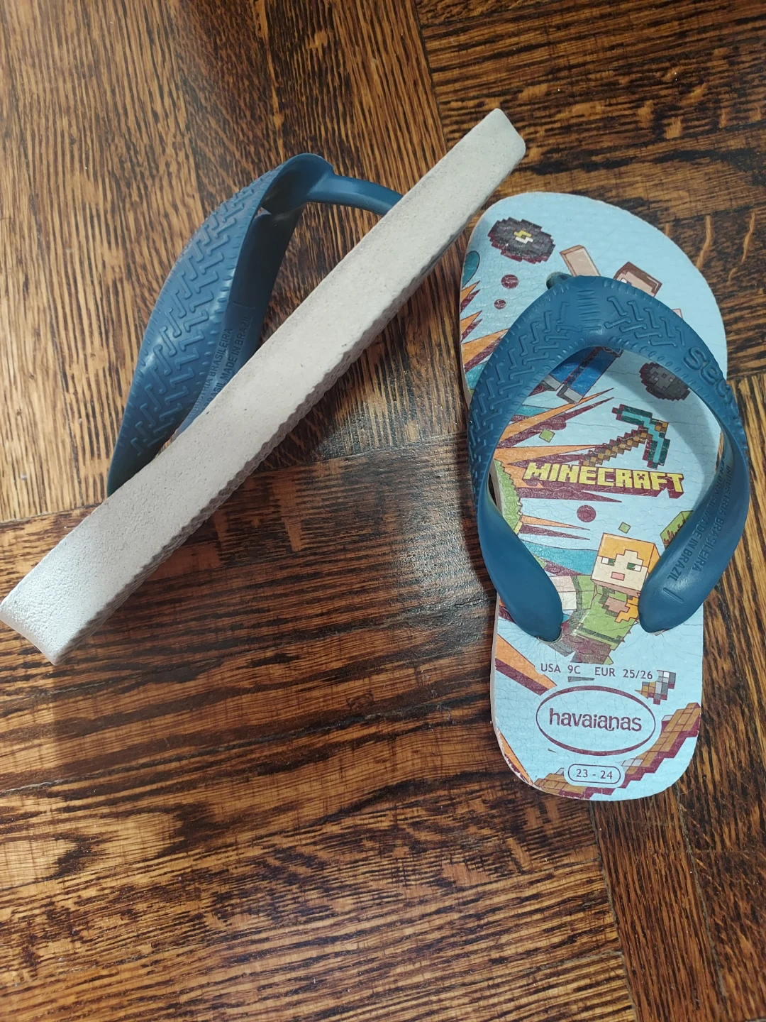 Havaianas Minecraft Flip Flops - Kids Size 9C / EUR 25/26 - photo 2