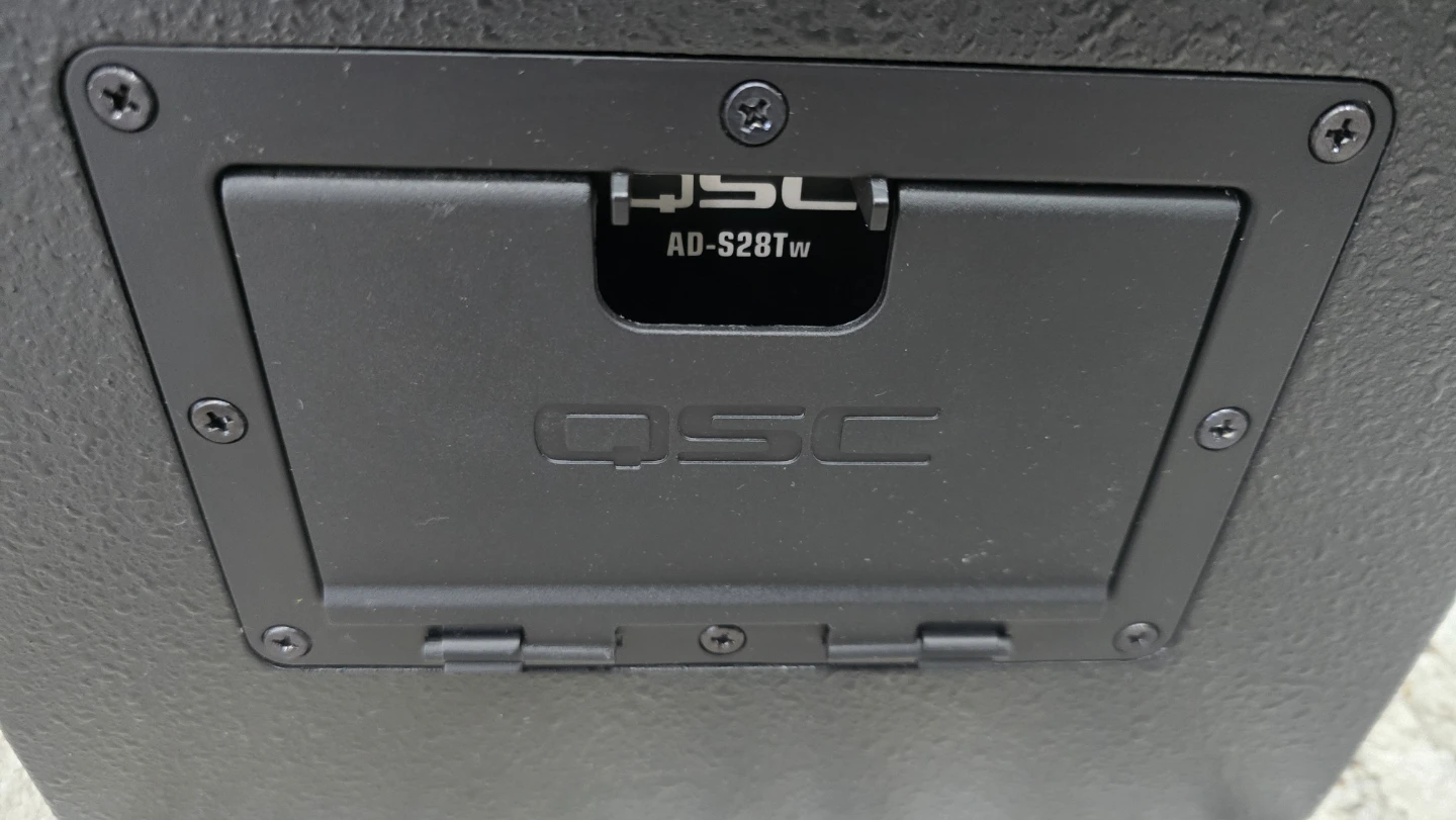 Pair of QSC AD-S28TW Subwoofers with Mounting Brackets - photo 5
