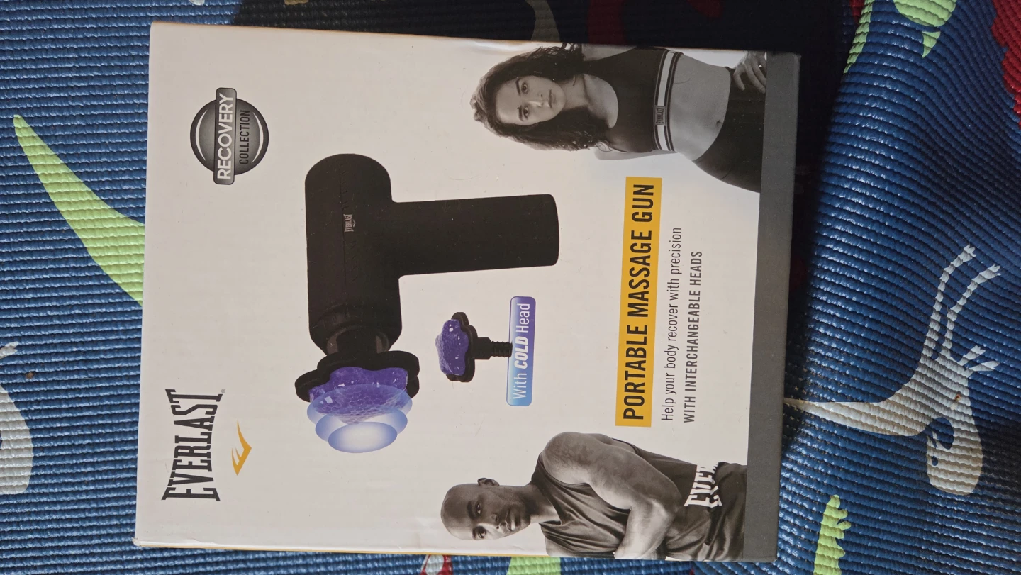 Everlast Portable Massage Gun with Cold Head
